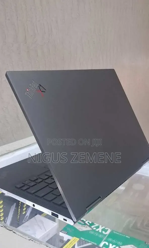 New Laptop Lenovo ThinkPad X1 Yoga 32GB Intel Core i7 SSD 512GB