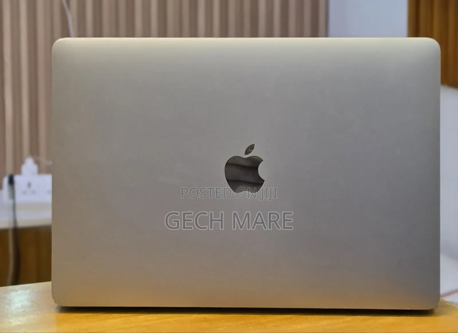 New Laptop Apple MacBook Air 2020 M1 16GB Apple M1 Pro SSD 512GB