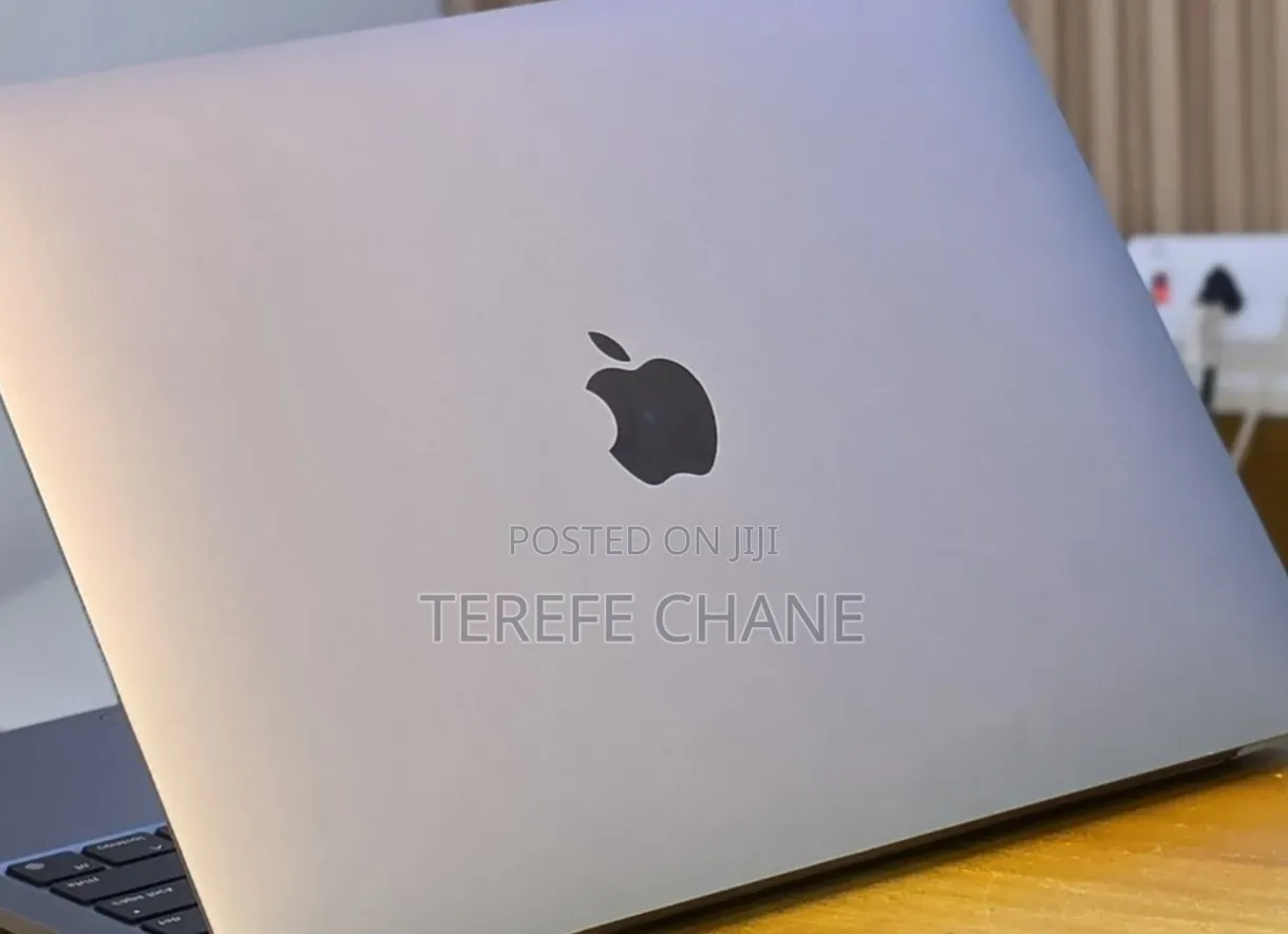 New Laptop Apple MacBook Air 2020 M1 16GB Apple M1 SSD 512GB