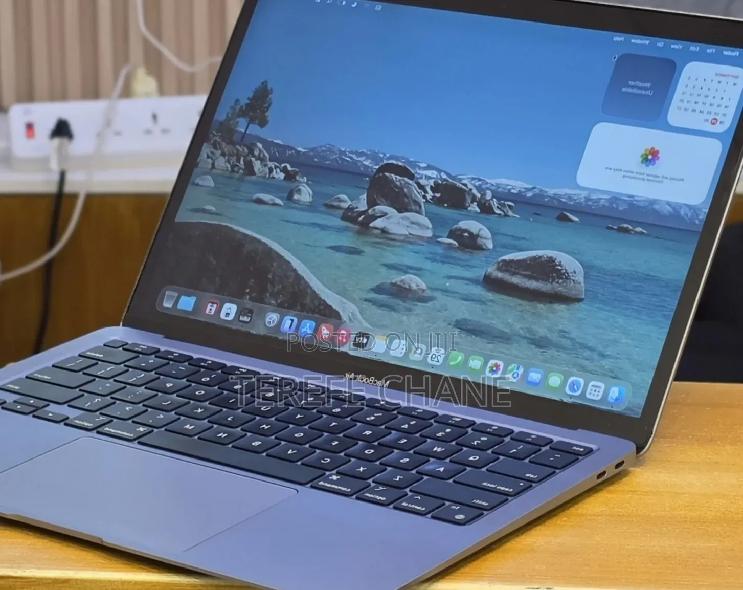 New Laptop Apple MacBook Air 2020 M1 16GB Apple M1 SSD 512GB