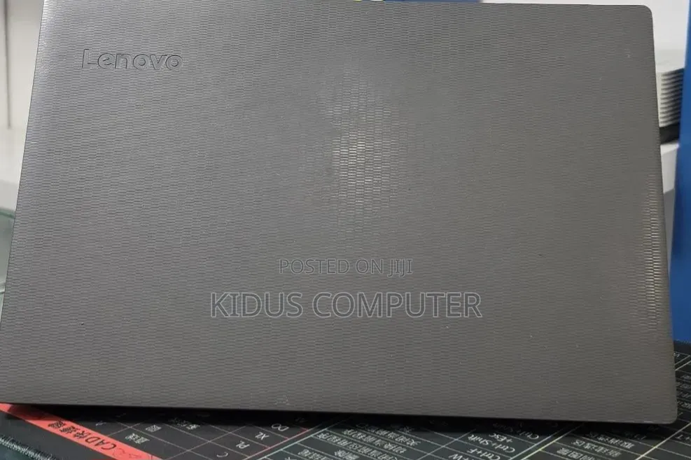Laptop Lenovo Ideapad 3 8GB Intel Core i3 HDD 1T