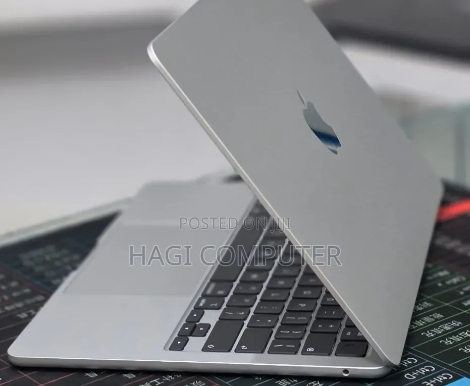 New Laptop Apple MacBook Air 2026 M5 16GB Apple M5 SSD 512GB
