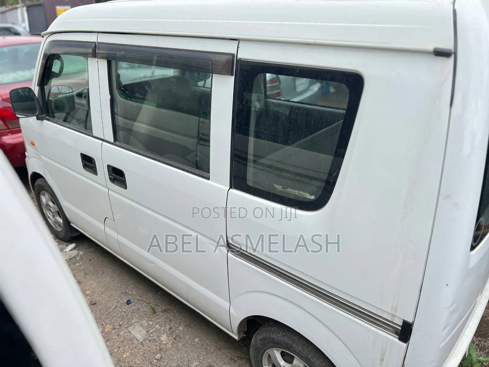 Suzuki Every Wagon 2012 White