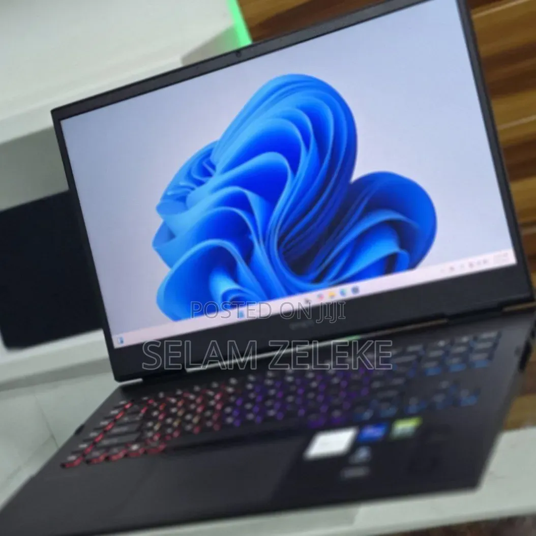 New Laptop HP Omen 17 16GB Intel Core i7 SSD 1T