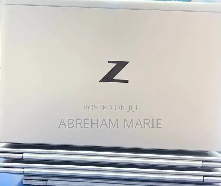 New Laptop HP ZBook Firefly 14 G10 16GB Intel Core i7 SSD 512GB