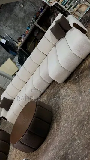 Sofa With Center Table