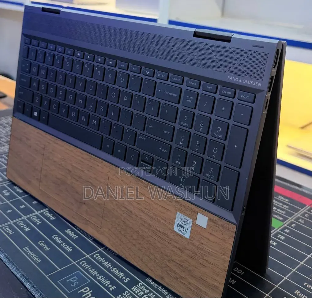 New Laptop HP Envy x360 15z 16GB Intel Core i7 SSD 512GB