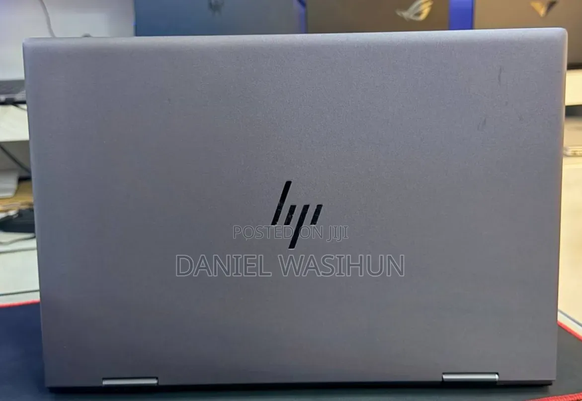 New Laptop HP Envy x360 15z 16GB Intel Core i7 SSD 512GB