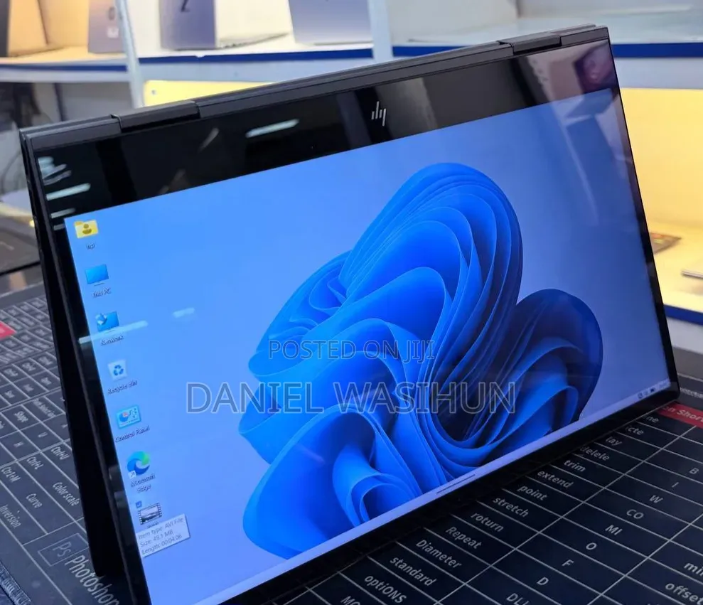 New Laptop HP Envy x360 15z 16GB Intel Core i7 SSD 512GB