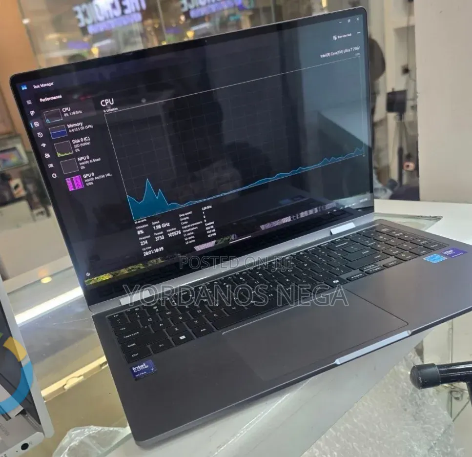 New Laptop Samsung NP-X360 16GB Intel Core Ultra 7 SSD 512GB