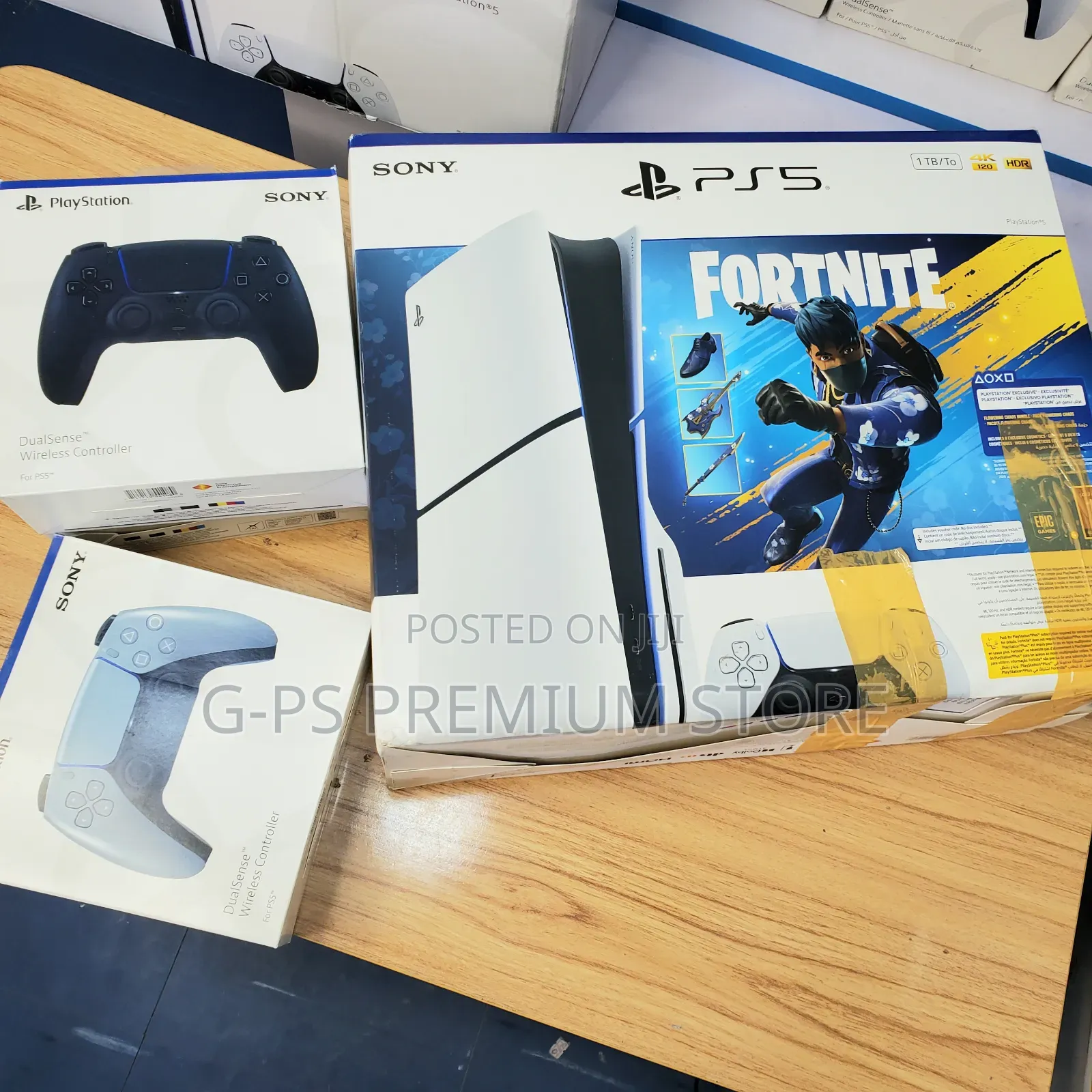 PS5 Slim Brand New | FC 27 + 5 Games ከ Poland የመጣ