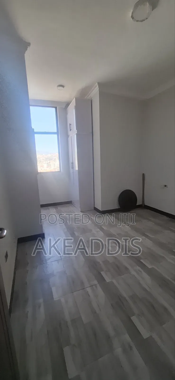Furnished 2bdrm Apartment in ሰሚት 72, Bole for sale