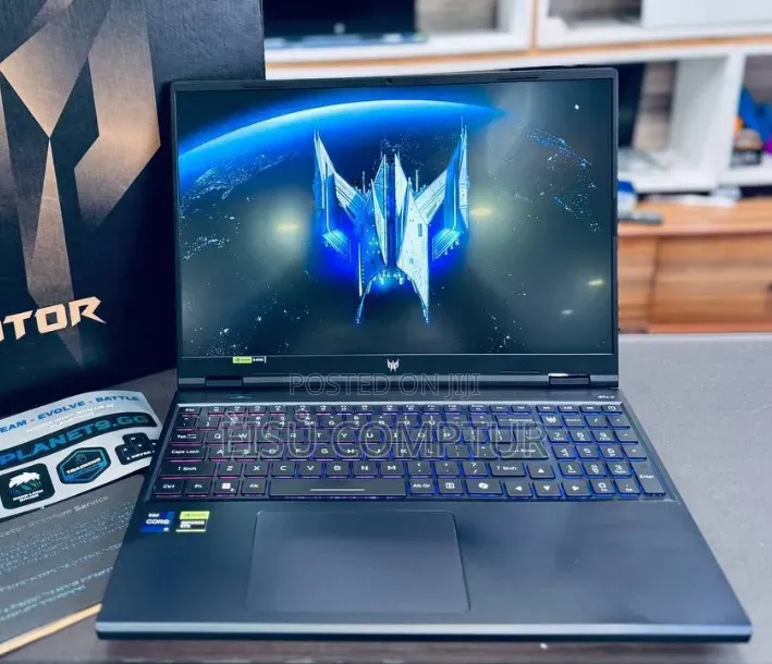New Laptop Acer Predator Helios Neo 16 16GB Intel Core i9 SSD 1T