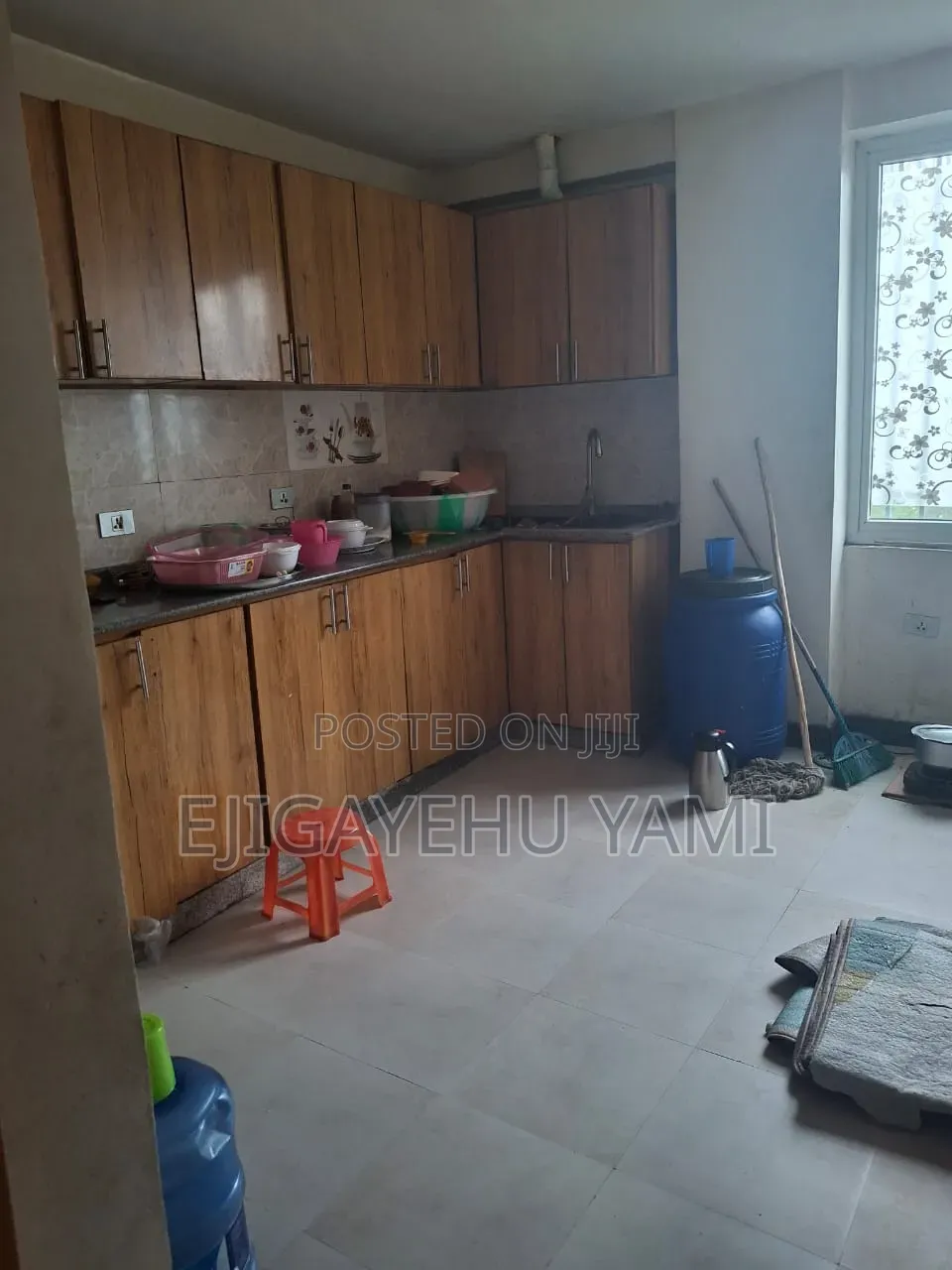 Furnished 3bdrm Condo in Condominium, Bole for sale