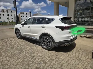 Jetour X70 Plus 1.6 7-Seater FWD 2022 White