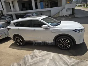 Jetour X70 Plus 1.6 7-Seater FWD 2022 White
