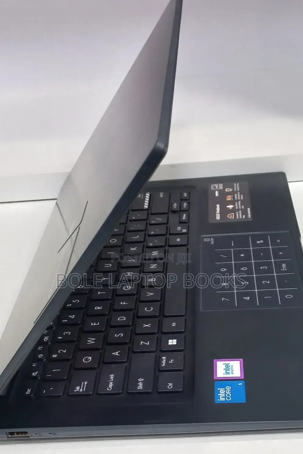 New Laptop Asus Vivobook 14 16GB Intel Core i5 SSD 512GB