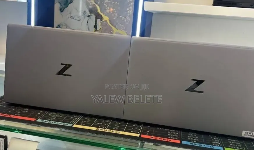 New Laptop HP ZBook 14 16GB Intel Core i7 SSD 512GB