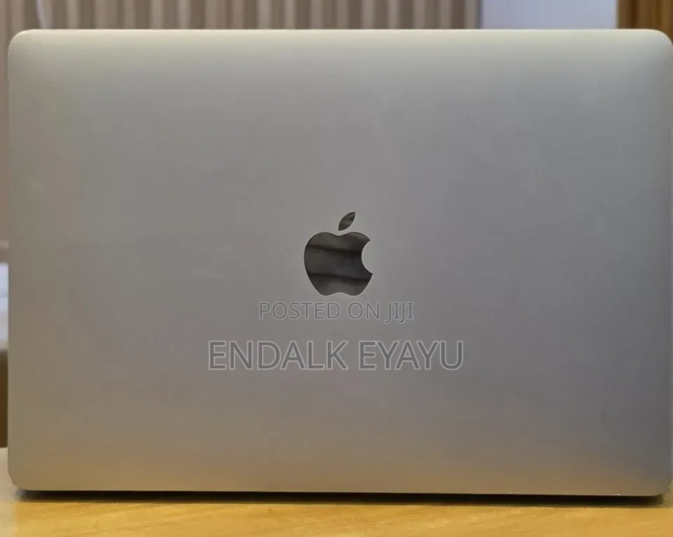 New Laptop Apple MacBook Air 2020 M1 16GB Apple M1 SSD 512GB