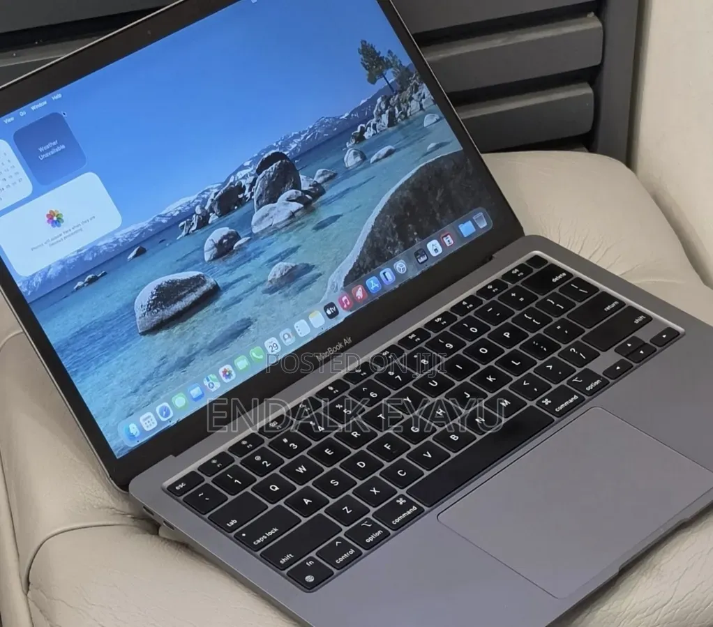 New Laptop Apple MacBook Air 2020 M1 16GB Apple M1 SSD 512GB