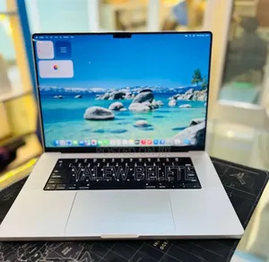New Laptop Apple MacBook Pro 2021 M1 16GB Apple M1 Pro SSD 512GB