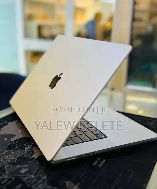 New Laptop Apple MacBook Pro 2021 M1 16GB Apple M1 Pro SSD 512GB