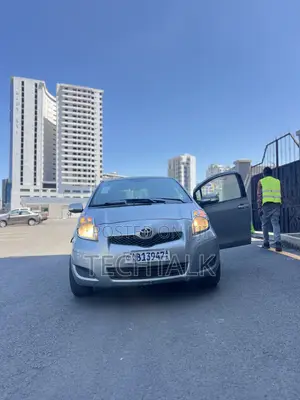Toyota Yaris 2009 Silver