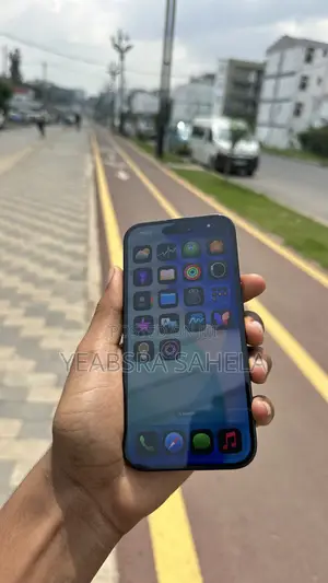 Apple iPhone 16 128 GB Black