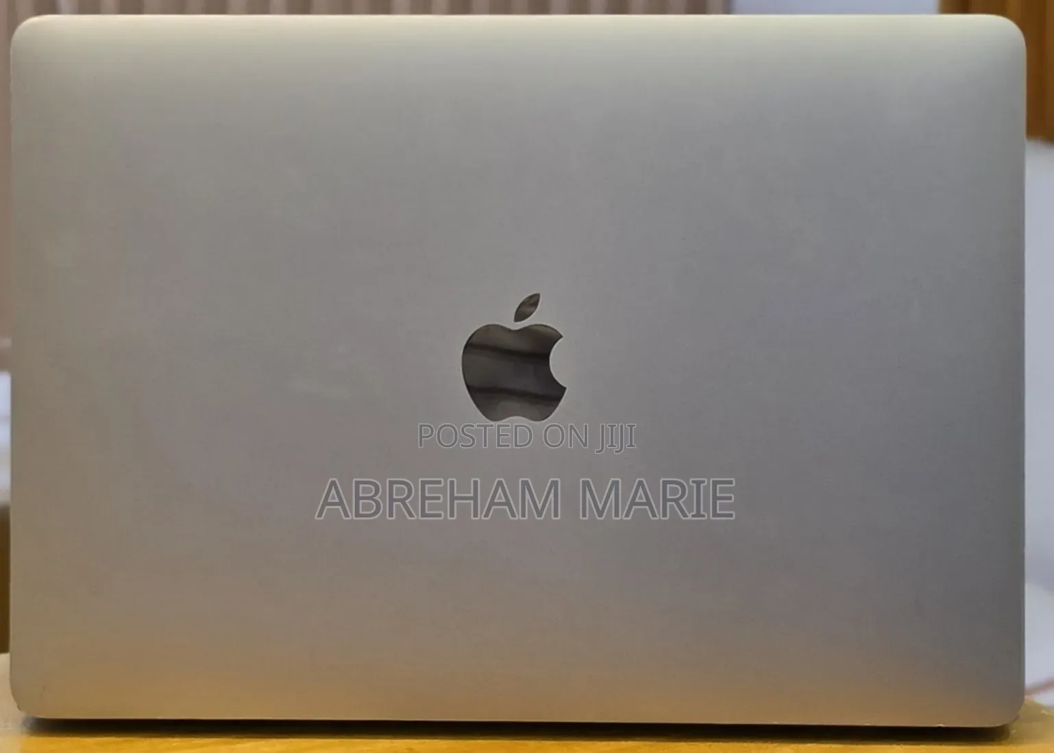 New Laptop Apple MacBook Air 2020 M1 16GB Apple M1 SSD 512GB