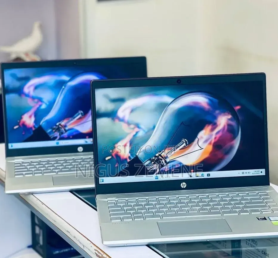 New Laptop HP Pavilion 15 8GB Intel Core i5 SSD 512GB