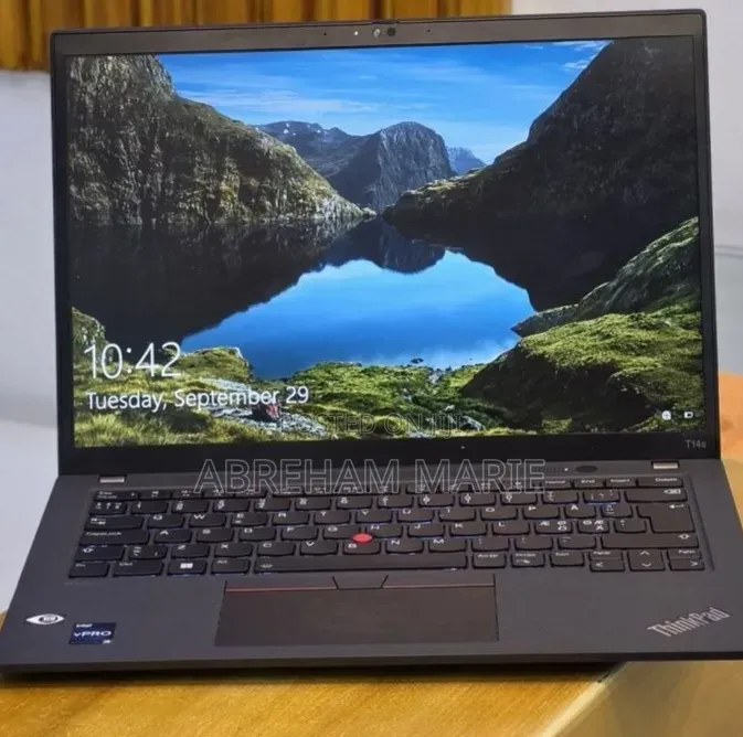 New Laptop Lenovo ThinkPad T14 G3 16GB Intel Core i5 SSD 512GB