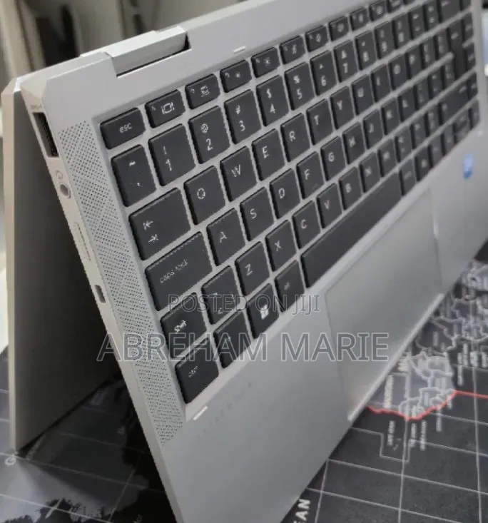New Laptop HP EliteBook 1040 G8 16GB Intel Core i5 SSD 512GB