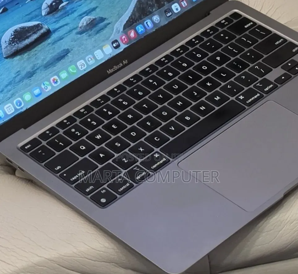 New Laptop Apple MacBook Air 2020 M1 16GB Apple M1 SSD 512GB