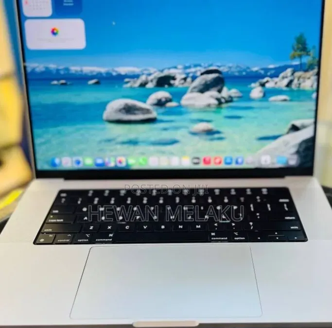 New Laptop Apple MacBook Pro 2021 M1 16GB Apple M1 SSD 512GB
