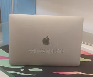 New Laptop Apple MacBook Pro 2020 M1 8GB Apple M1 SSD 256GB
