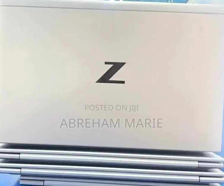 New Laptop HP ZBook Firefly 14 G10 16GB Intel Core i7 SSD 512GB