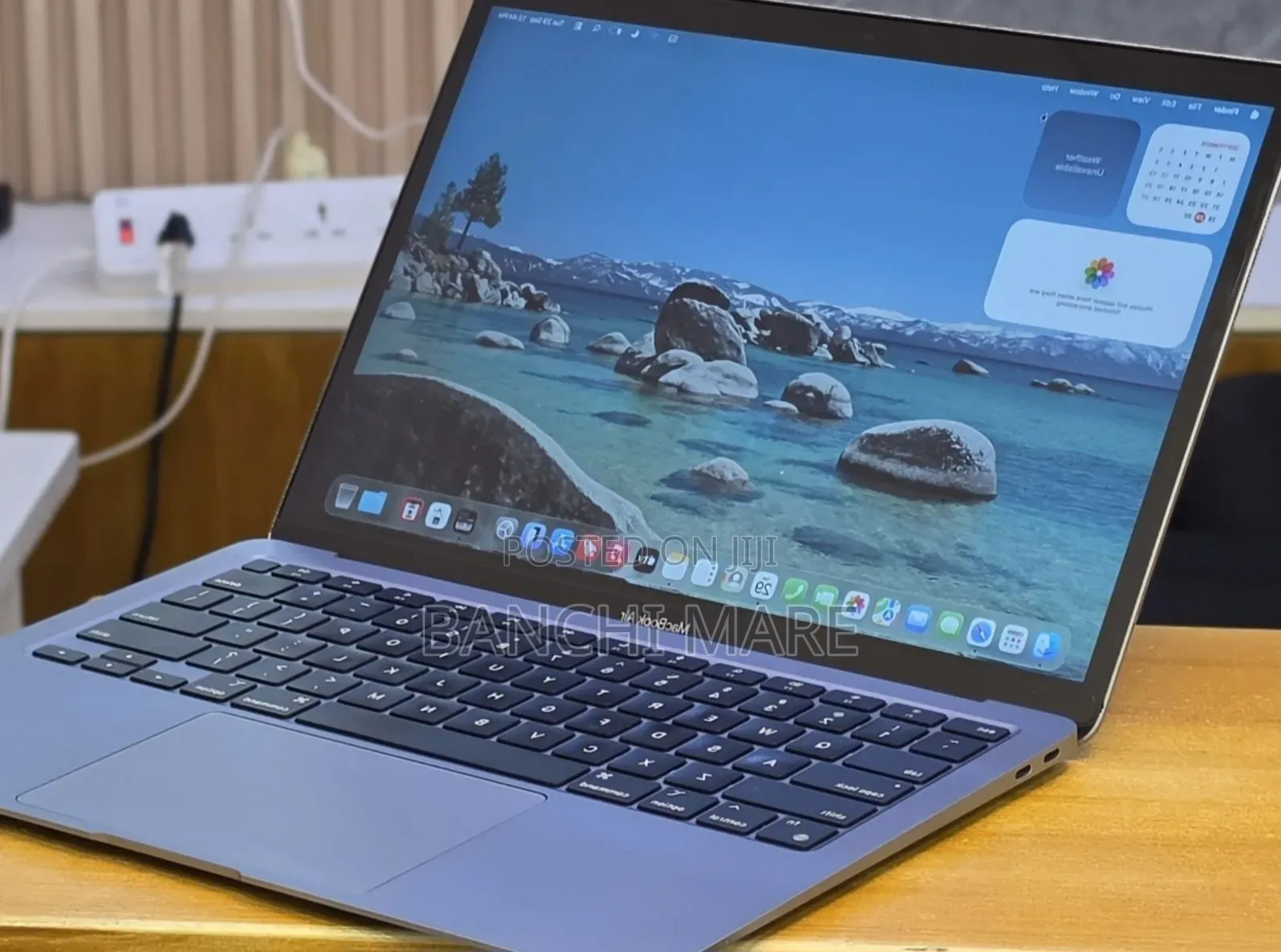 New Laptop Apple MacBook Air 2020 M1 16GB Apple M1 SSD 512GB