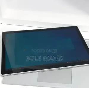 New Laptop Microsoft Surface Book 2 16GB Intel Core i7 SSD 512GB