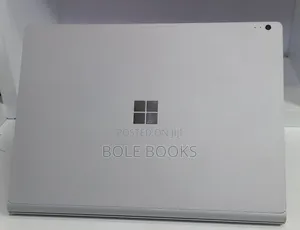 New Laptop Microsoft Surface Book 2 16GB Intel Core i7 SSD 512GB
