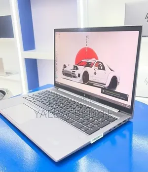 New Laptop HP ZBook Firefly G8 16GB Intel Core i7 SSD 512GB