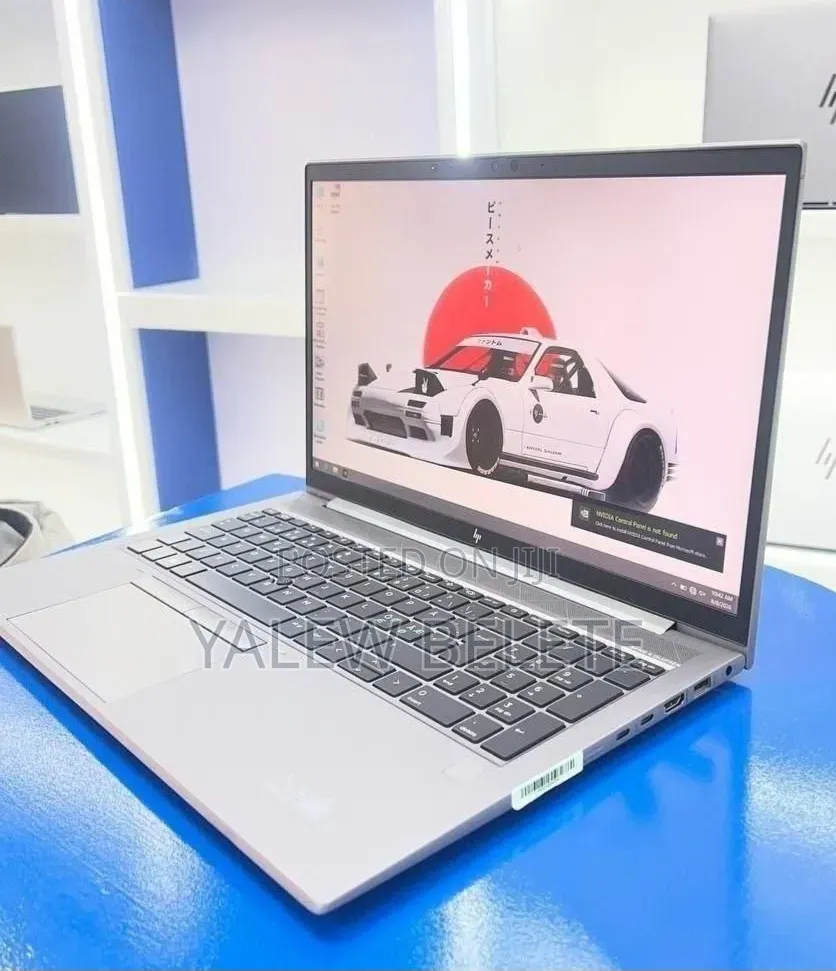 New Laptop HP ZBook Firefly G8 16GB Intel Core i7 SSD 512GB
