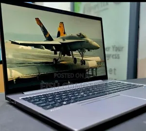 New Laptop HP ZBook Studio G8 16GB Intel Core i5 SSD 512GB