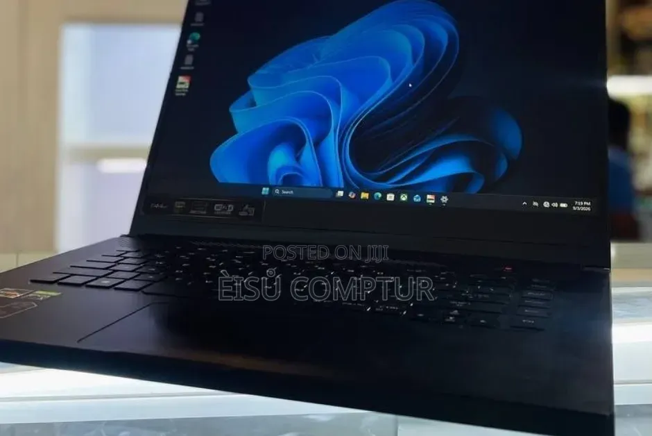 New Laptop Asus ROG Zephyrus G15 16GB AMD Ryzen 7 SSD 512GB