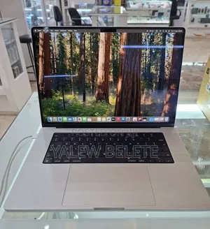 New Laptop Apple MacBook Pro 16GB Apple M1 Pro SSD 512GB