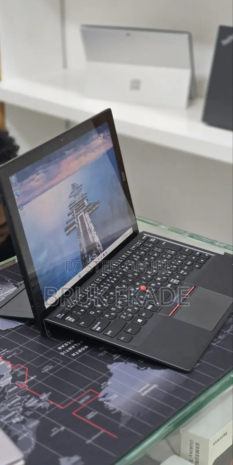 New Laptop Lenovo ThinkPad Yoga 8GB Intel Core i5 SSD 256GB