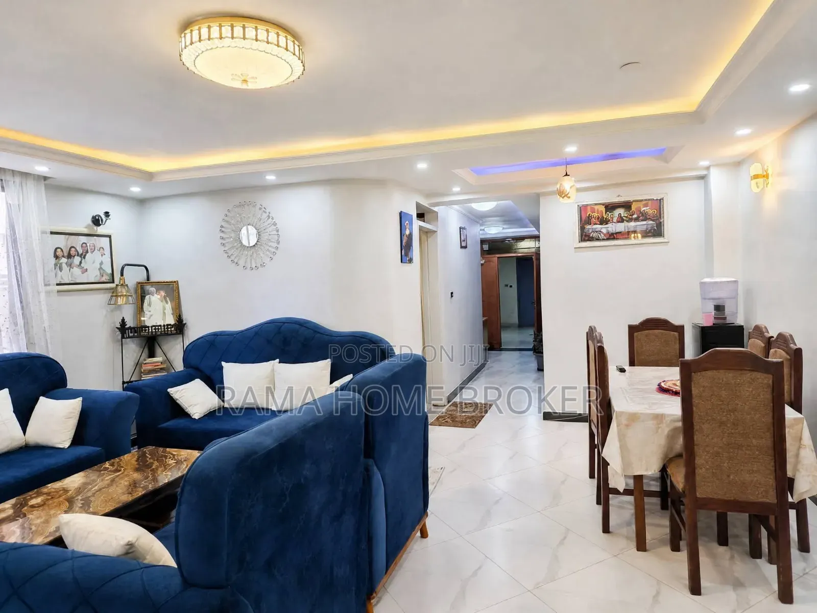 Furnished 3bdrm Condo in ታክሲ መነሻ 49 አደባባይ, Yeka for sale