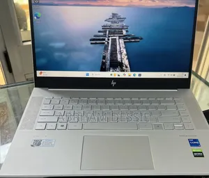 New Laptop HP 16GB Intel Core i7 SSD 512GB