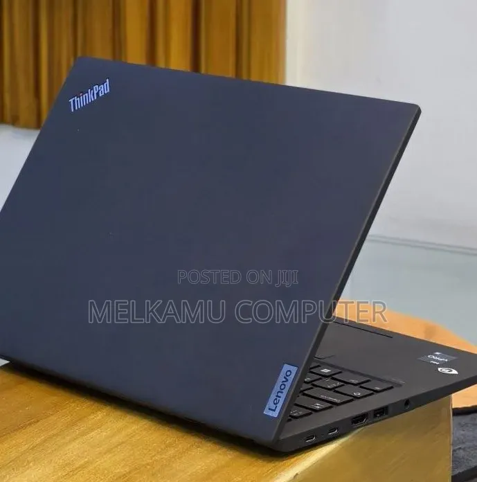 New Laptop Lenovo ThinkPad T14 G3 16GB Intel Core i5 SSD 512GB