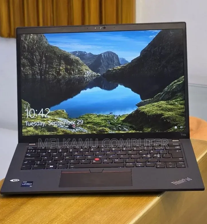 New Laptop Lenovo ThinkPad T14 G3 16GB Intel Core i5 SSD 512GB