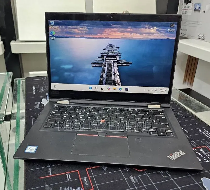 New Laptop Lenovo ThinkPad X390 Yoga 16GB Intel Core i5 SSD 512GB